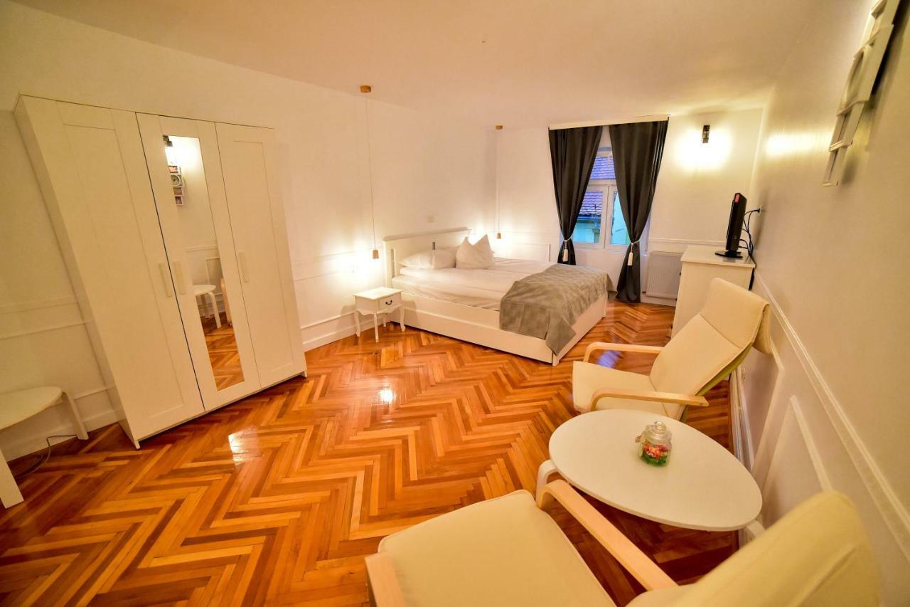 Maison Blanche Sibiu Exterior foto